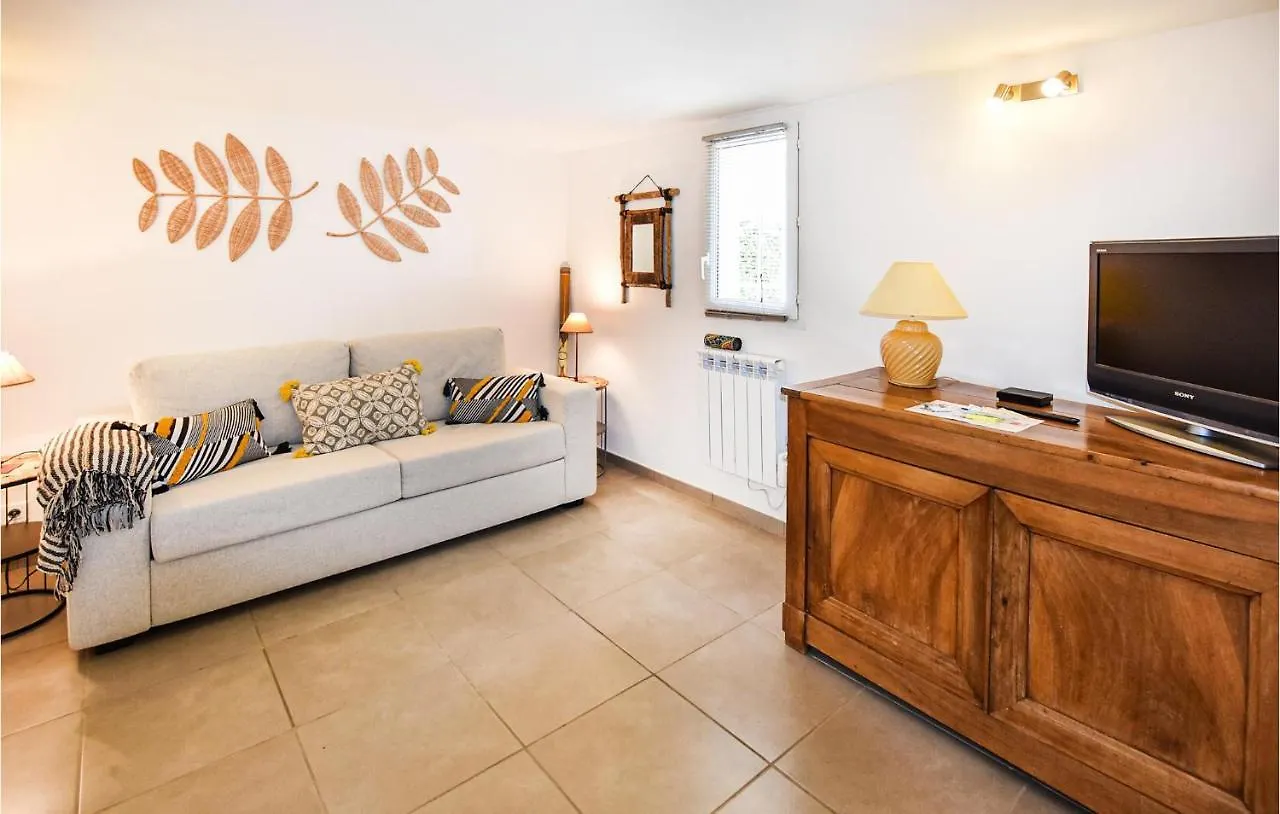 Awesome Apartment In Caumont-Sur-Durance France