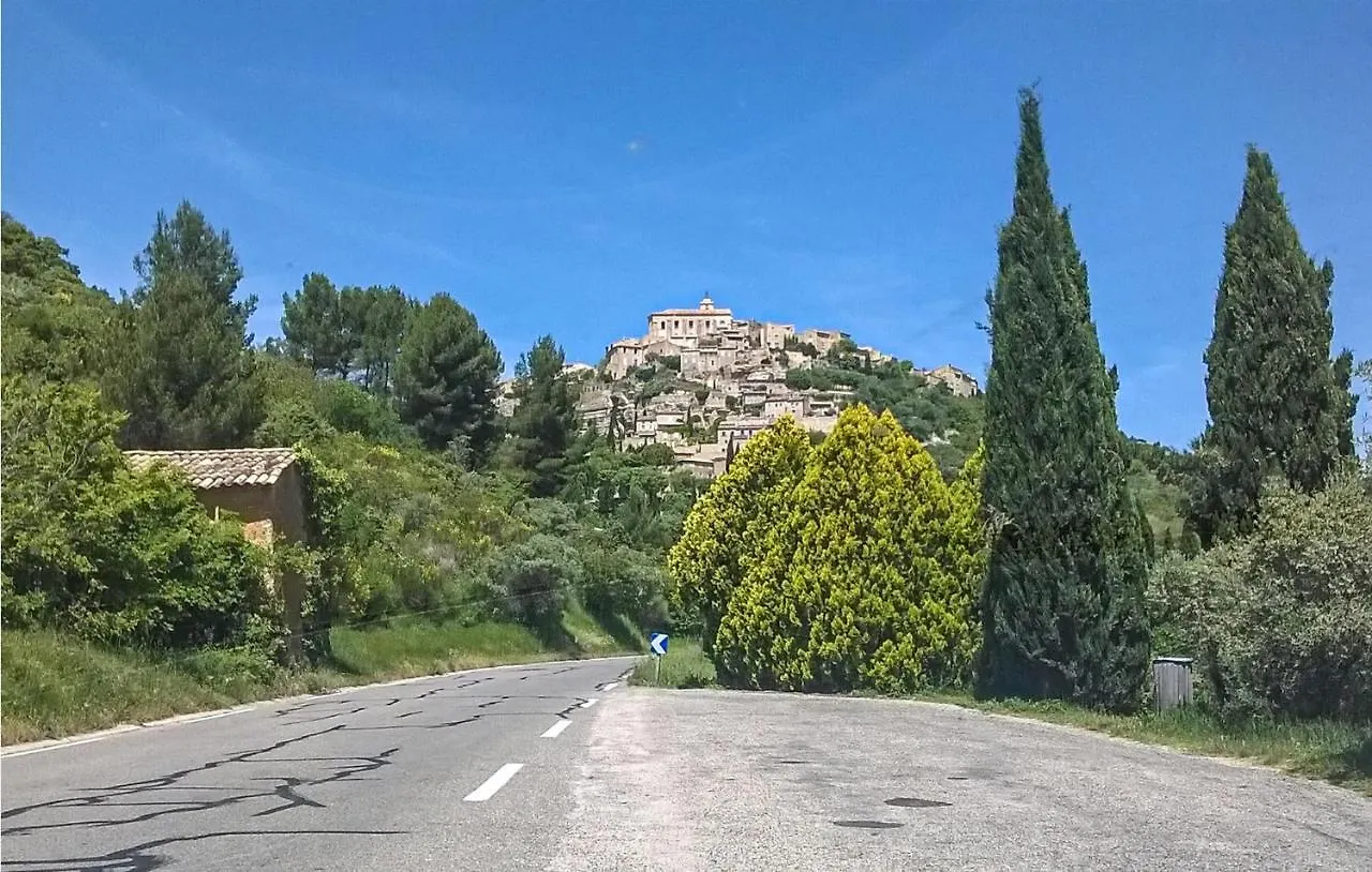 Awesome Apartment In Caumont-Sur-Durance